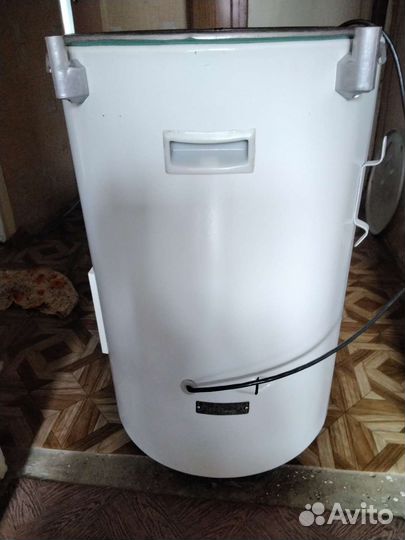 Стиральная машина активаторного типа