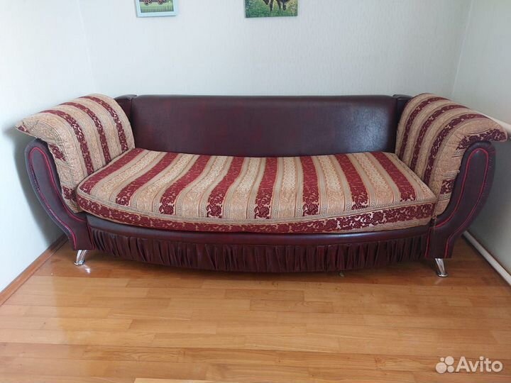 Диван и Кресла