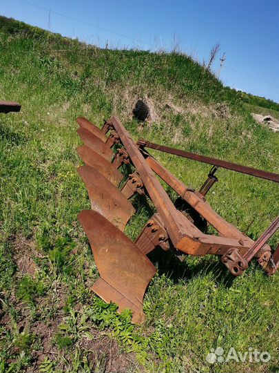 Плуг ЛесАгроМаш ПЛН-5-35, 1990