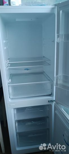 Холодильник новый