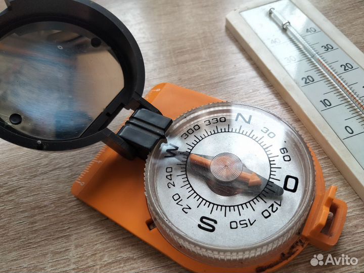 СССР Градусник Якорь Рулетка Компас Азимут Лупа