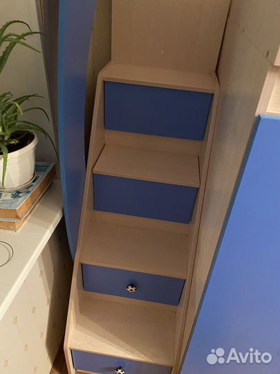 Детская 2х ярусная кровать