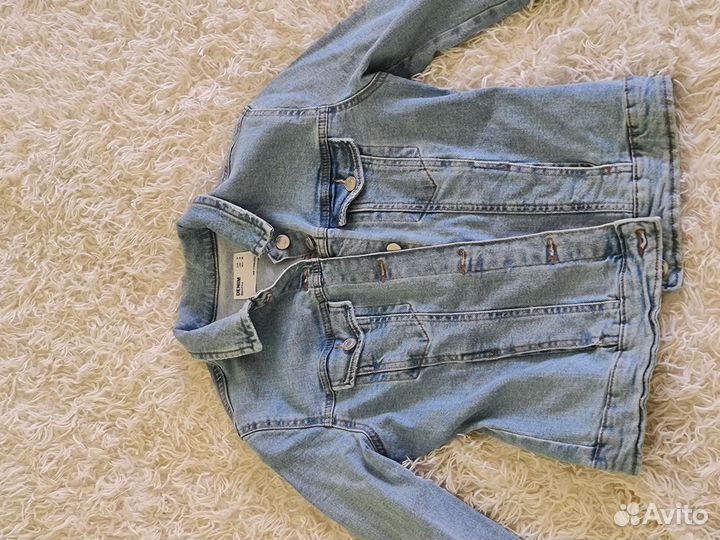 Джинсовая куртка женская bershka