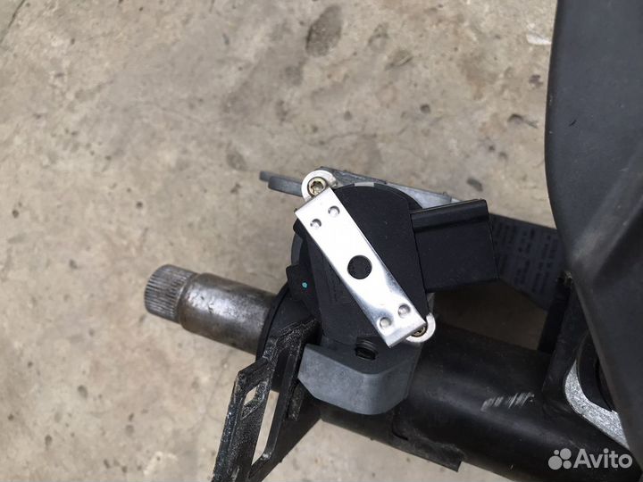 Рулевая колонка с замком зажигания вольво S80