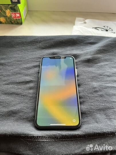 Apple iPhone 10 256gb в идеальном состоянии