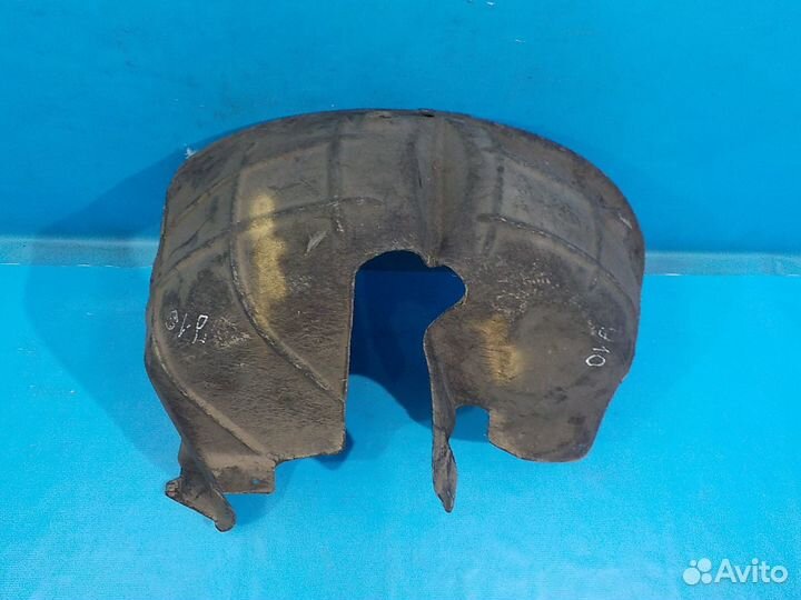 Подкрылок задний левый skoda Yeti 2009-2018