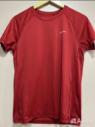 Толстовка, майка и две футболки