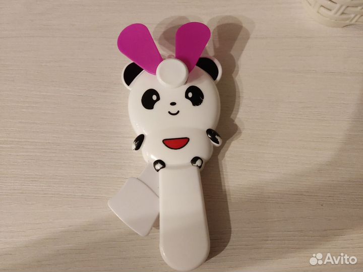 Ручной мини-вентилятор