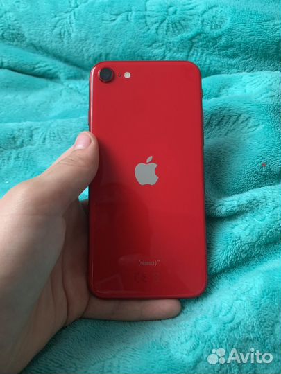 iPhone SE (2020), 64 ГБ