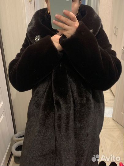 Шуба норковая с капюшоном 52 размер