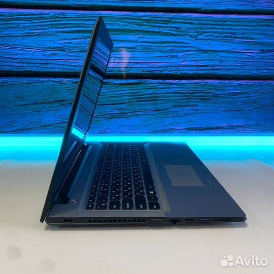 Игровой ноутбук Lenovo i5