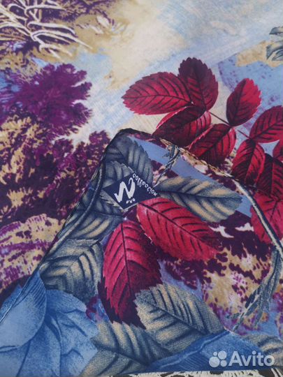 Красивый нежный платок