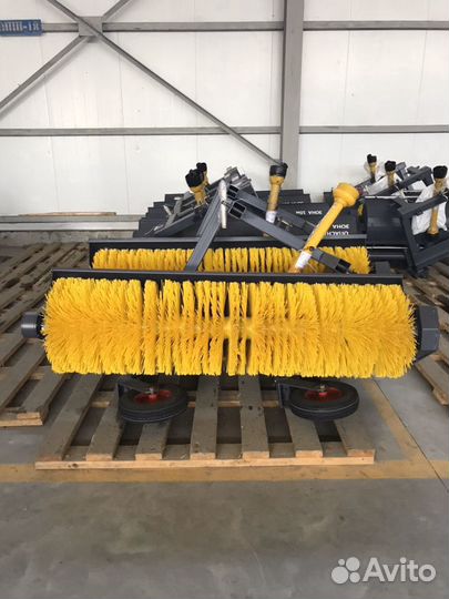 Щетка мк4.1 с усиленными колесами