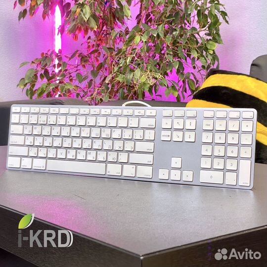 Оригинальная Клавиатура Apple проводная