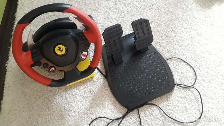 Игровой руль trustmaster ferrari 458