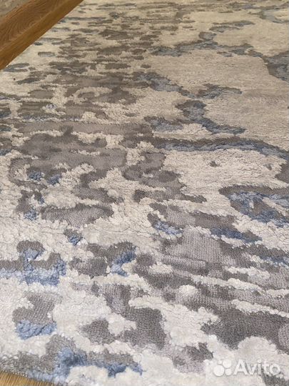 Ковер шерстяной