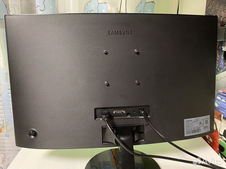 Монитор Samsung CF39 C24F390FHI