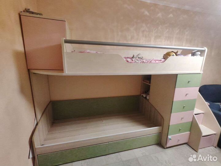 Кровать двухьярусная, кровать - чердак
