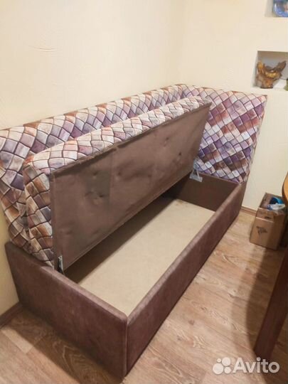 Кухонный диванчик бу