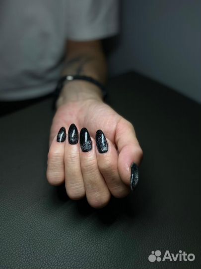 Маникюр на дому