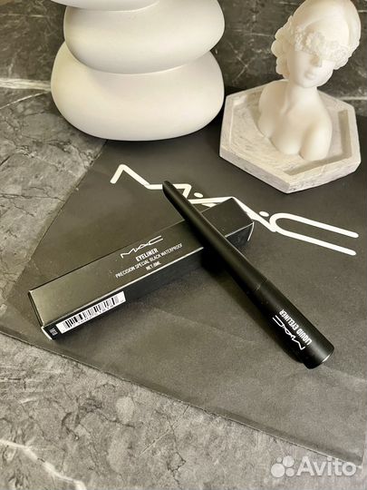 Жидкая подводка для глаз mac