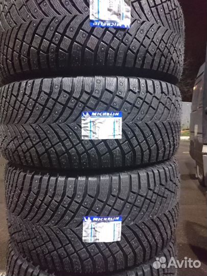 Michelin X-Ice North 4 SUV 235/55 R20 105T