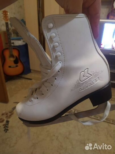 Коньки фигурные