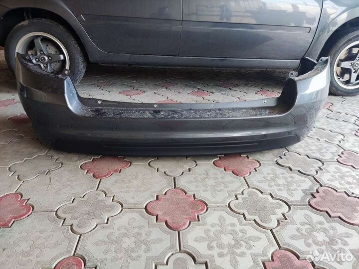 Бампер гранта fl задний