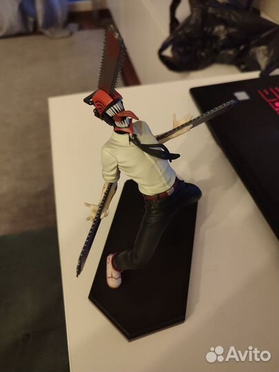 Chainsaw man фигурка