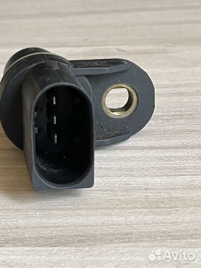 Датчик коленвала BMW (12141438082)