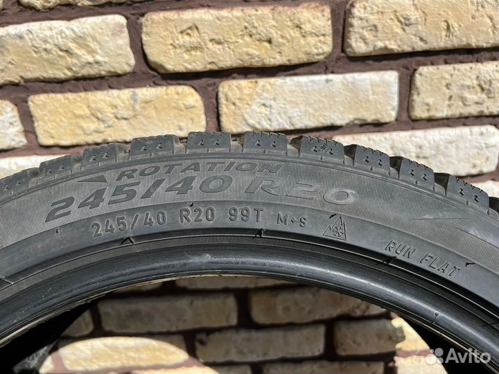 Pirelli Ice Zero 245/40 R20