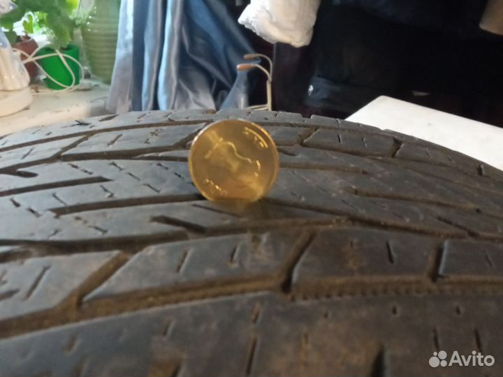 Continental ContiCrossContact LX2 215/6 R17 96H
