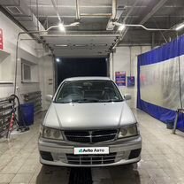 Nissan Presage 2.4 AT, 2001, 333 000 км, с пробегом, цена 599 000 руб.