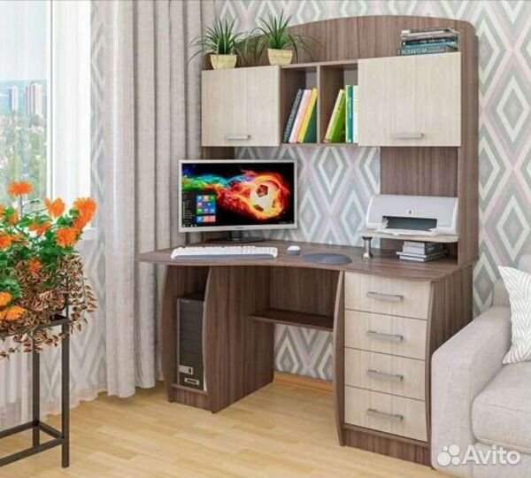 Комп и письменные столы