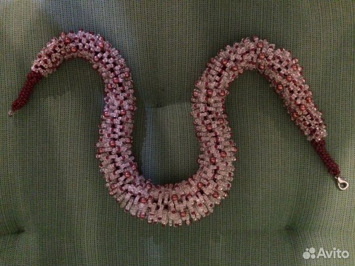 Колье из бисера