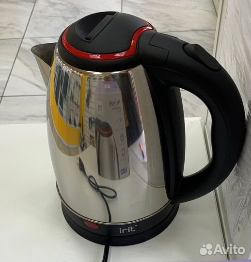 IR-1352 Чайник красный (зам)