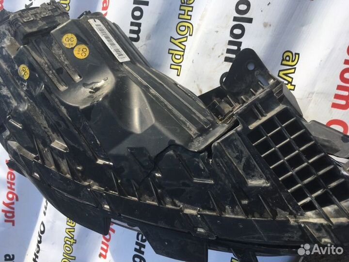 Фара левая Kia Rio 3 2014-2017