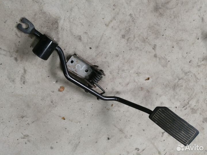 Педаль газа 2.0 АКПП Nissan Primera P11 1996-2002