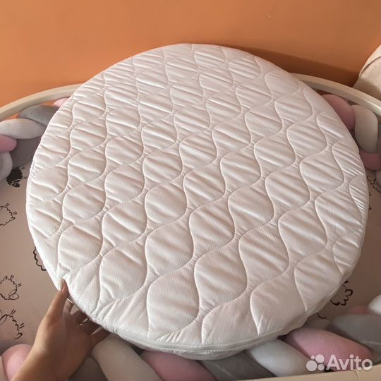 Детский матрас в круглую кроватку