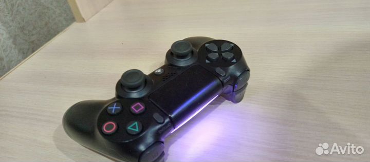Геймпад для PS4