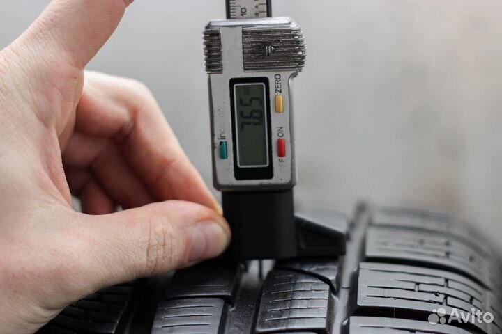 Pirelli Winter Sottozero 225/45 R18 95V