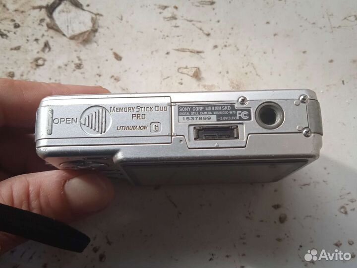 Компактный фотоаппарат sony