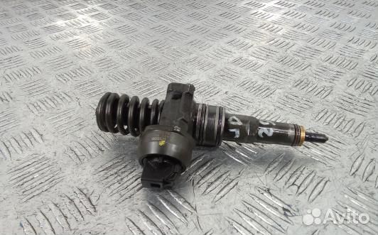 Форсунка дизельная volkswagen passat B6 (JDN29AL01