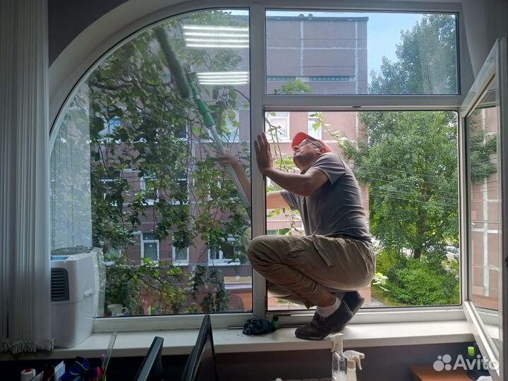 Мойка окон и балконов / мытье окон и фасадов