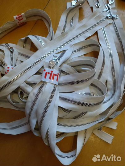 Молния-застежка М8 брэнд riri