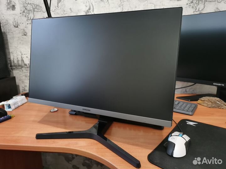 Монитор Samsung 23.8 дюйма