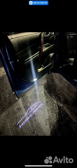 Подсветка с логотипом Highlander