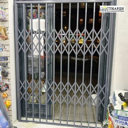 Решетка металлическая на двери