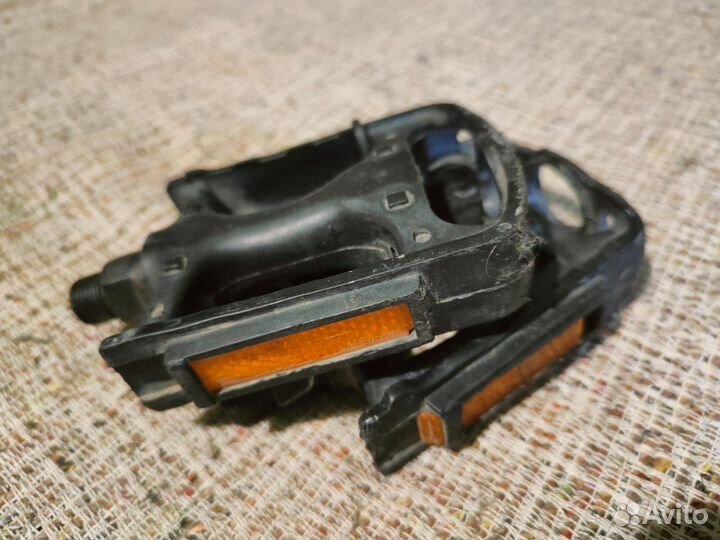 Педали для велосипеда