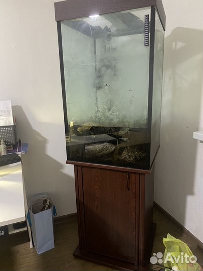 Аквариум с тумбой
